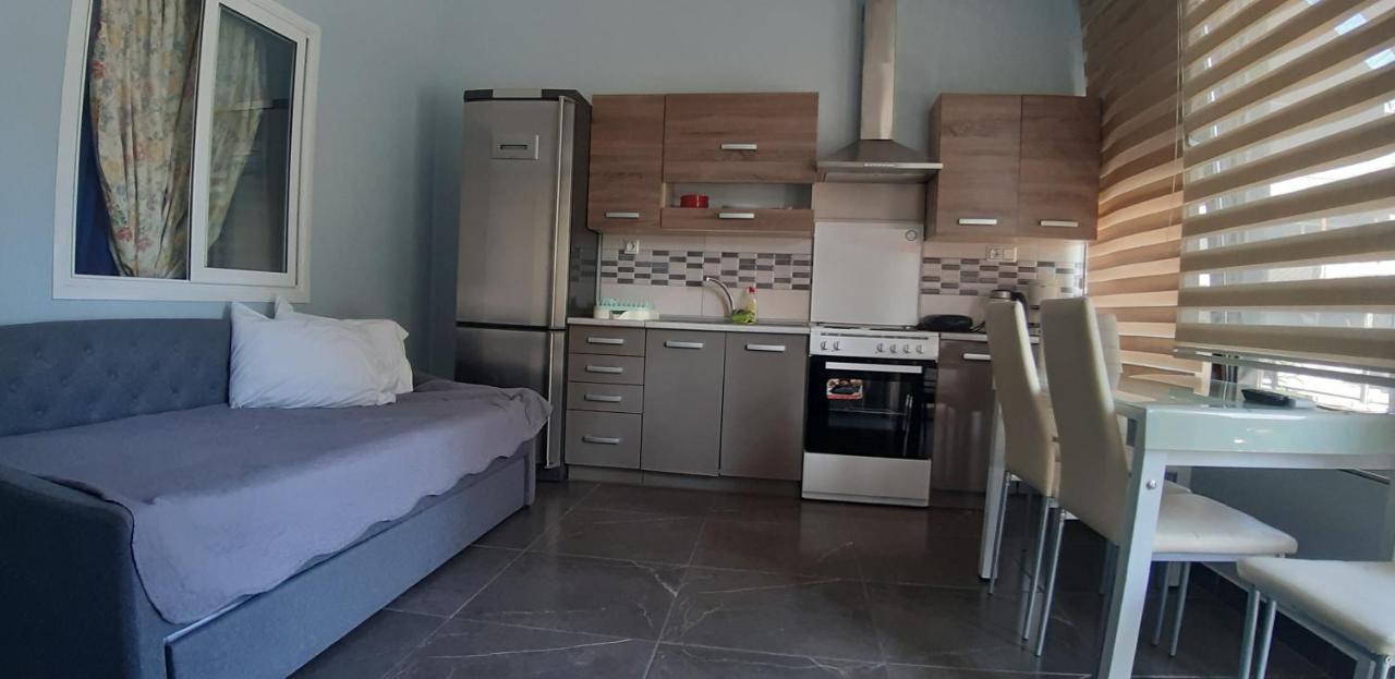 Soula'S Sunshine Apartments Nea Karvali Extérieur photo